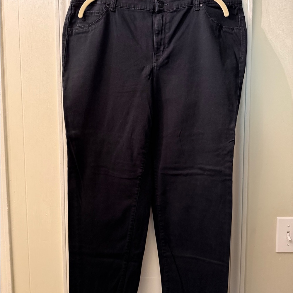 Three pair Gloria Vanderbilt 20w cotton Jean style pants - Picture 8 of 9